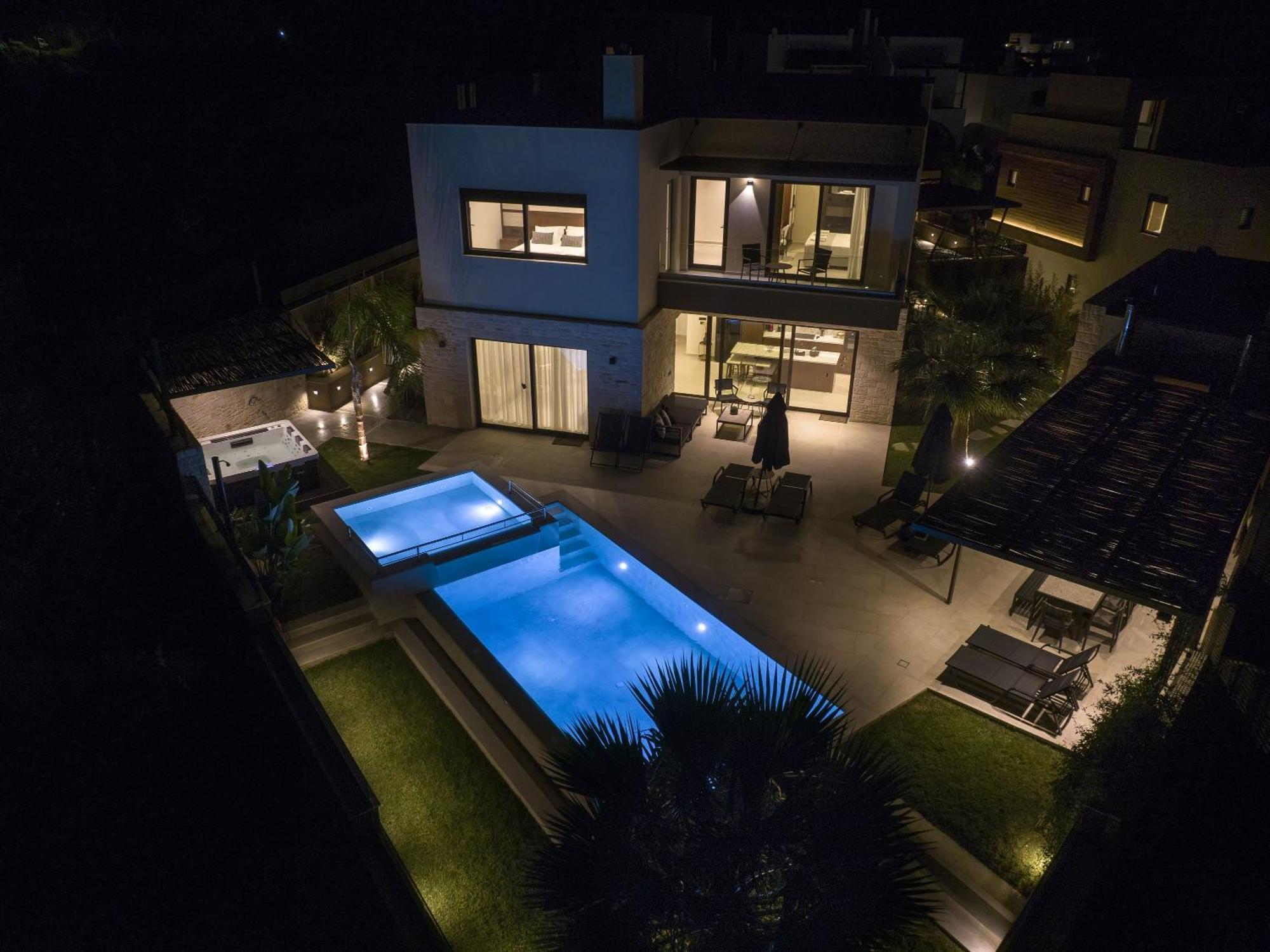 Almi-Cove Hilltop Villas Almirida Buitenkant foto